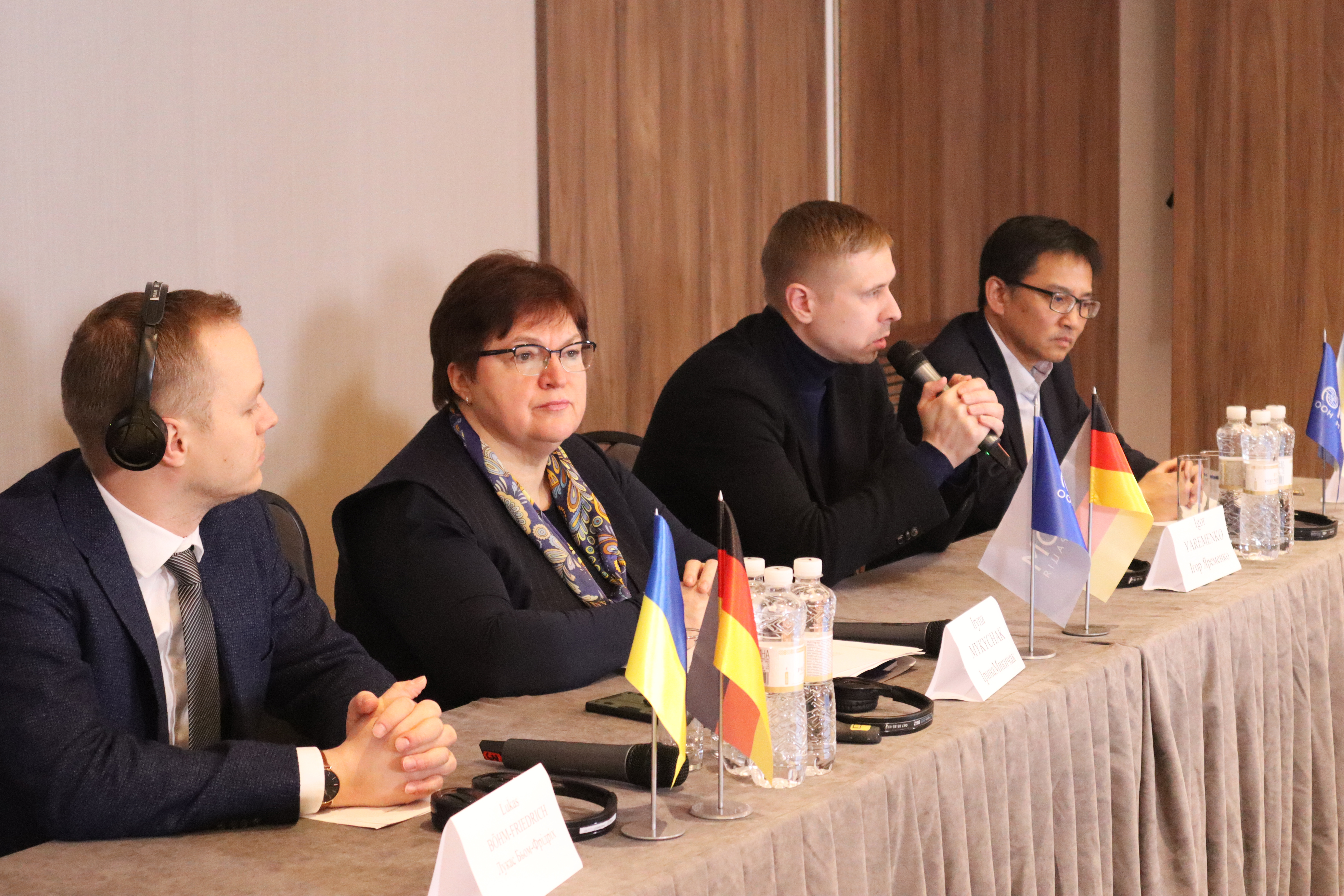 From left to right: Second Secretary Political with the German Embassy in Ukraine Lukas Böhm-Friedrich, Deputy Minister of Health in Ukraine Iryna Mykychak, Deputy Minister of Veterans Affairs in Ukraine on European Integration Ihor Yaremenko, and IOM Ukraine Chief of Mission Anh Nguyen